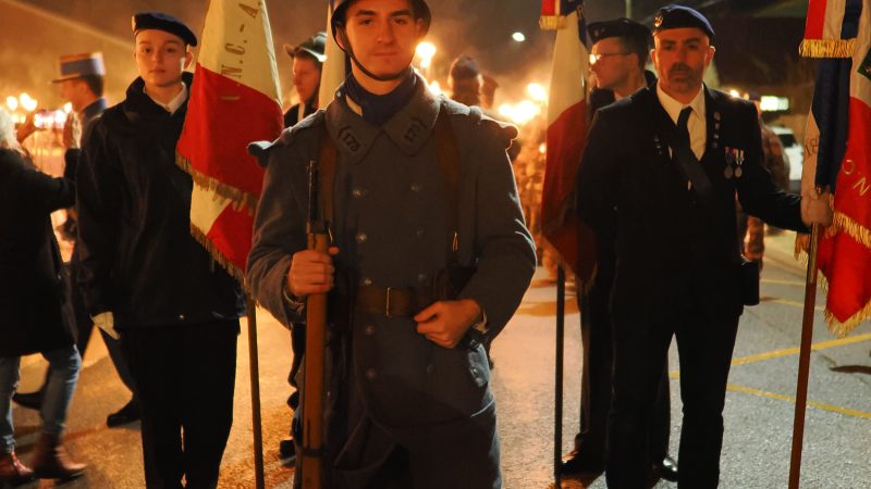 La Marche aux Flambeaux 25